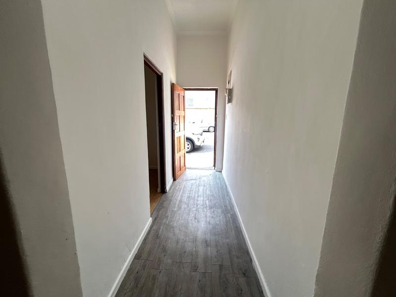 2 Bedroom Property for Sale in Woodstock Western Cape